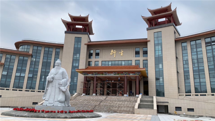 衍生产业园各单位齐心协力，全方位严格执行抗“疫”工作！