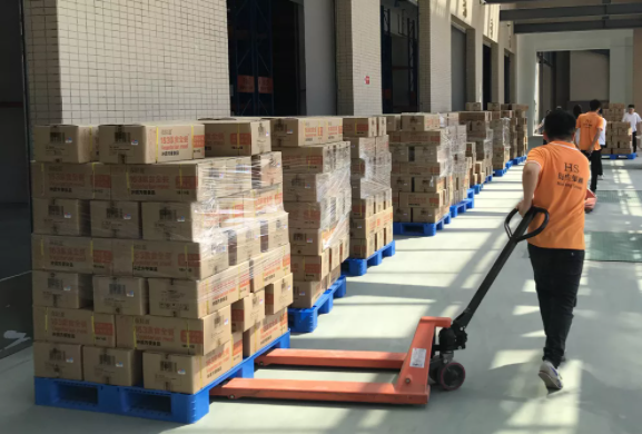 繁衍生命，生生不息丨衍生健康医药向云城区扶贫办公室捐赠价值180万元的公益